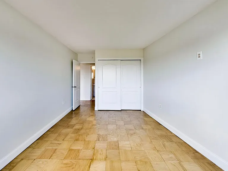 1816 New Hampshire Ave NW #1004 — Photo 10