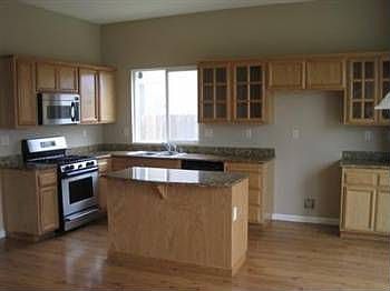 2nd image of 6413 Rabbit Hollow Way