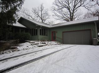 9544 269th Ave, Trevor, WI 53179