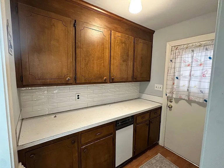 360 Melton Rd — Photo 10