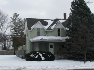 1613 Broadway St, Bay City, MI 48708