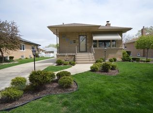 10137 Kedvale Ave, Oak Lawn, IL 60453