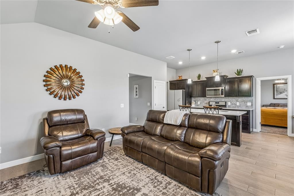 3440 Pagoda Pead Dr, Yukon, OK - More