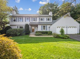 3 Pamela Ct, Farmington, CT 06032