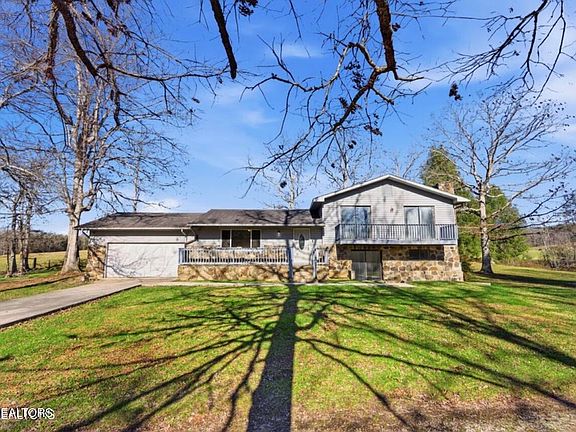 2nd image of 444 Island Ford Rd