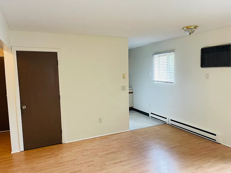 27 Maple Ave #2 — Photo 6