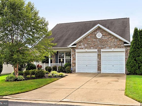2nd image of 16904 Four Seasons Dr