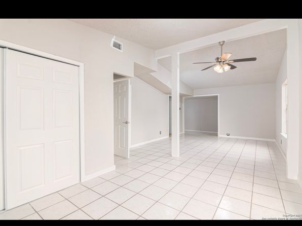 5622 Castle Prince #A