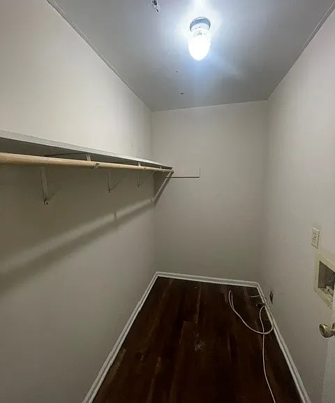 329 W Brookwood Ave #8 — Photo 3