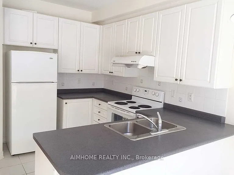 34 Prebble Dr — Photo 7