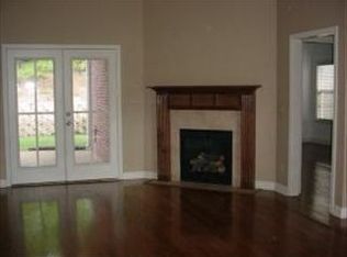 102 Trumpet Vine Ln, Starkville, MS 39759