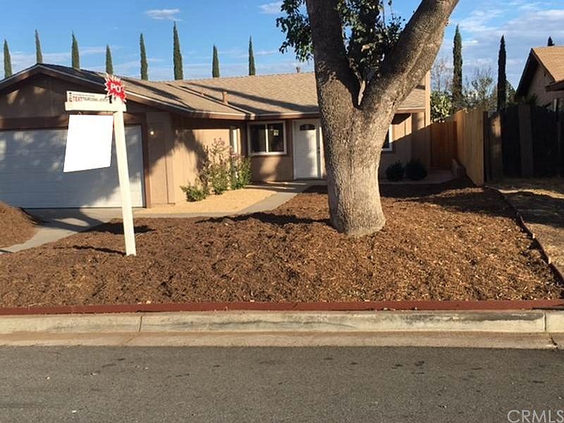 1st image of 33050 Tempe St