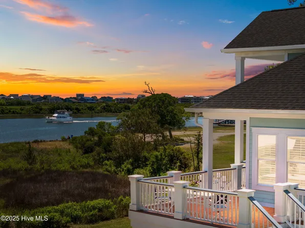 3953 Palm Street SE, Bolivia, NC 28422