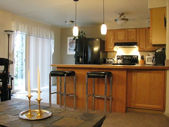 dining to kitchen view