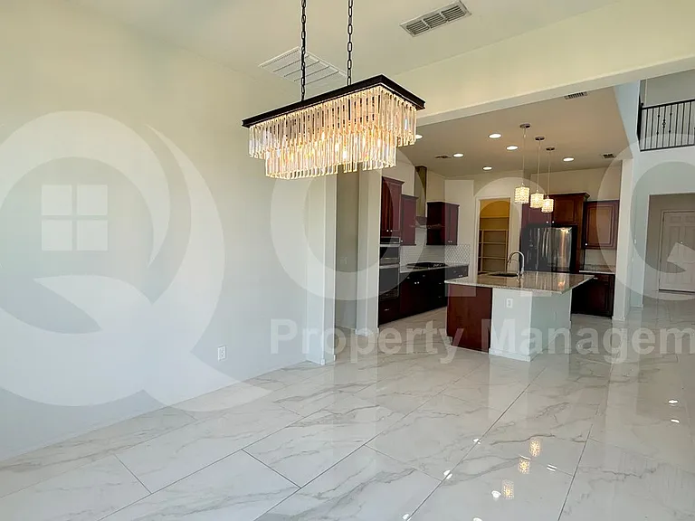 9707 W Patrick Ln — Photo 5