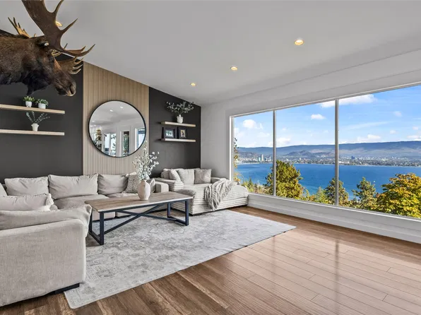 2751 Lakeview Rd, West Kelowna, BC V1Z 1Y5