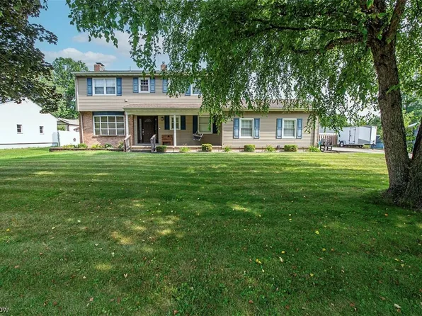 47 Mistletoe Rd, Niles, OH 44446