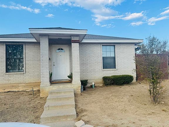 2nd image of 3920 Sand Creek Ct
