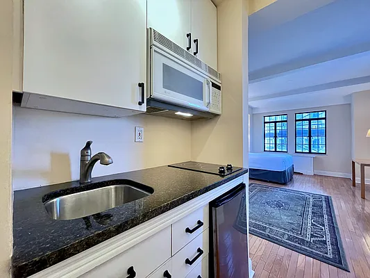 Sold by Steven Corcoran Real Estate | media 15