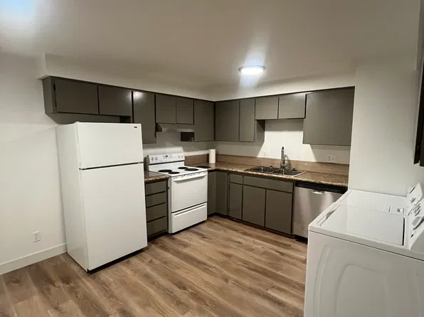 409 409/411 17th Ave N #411, Nampa, ID 83687