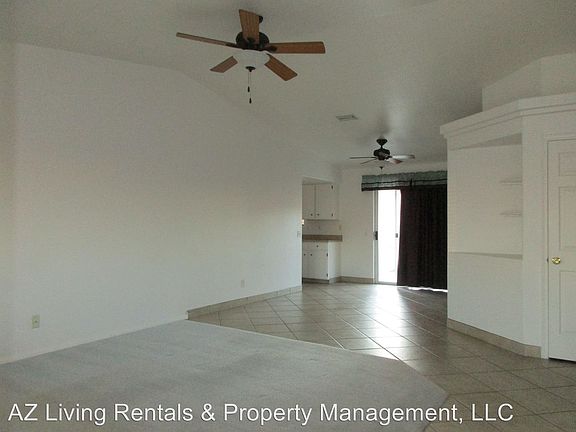 3rd image of 3340 Chemehuevi Blvd