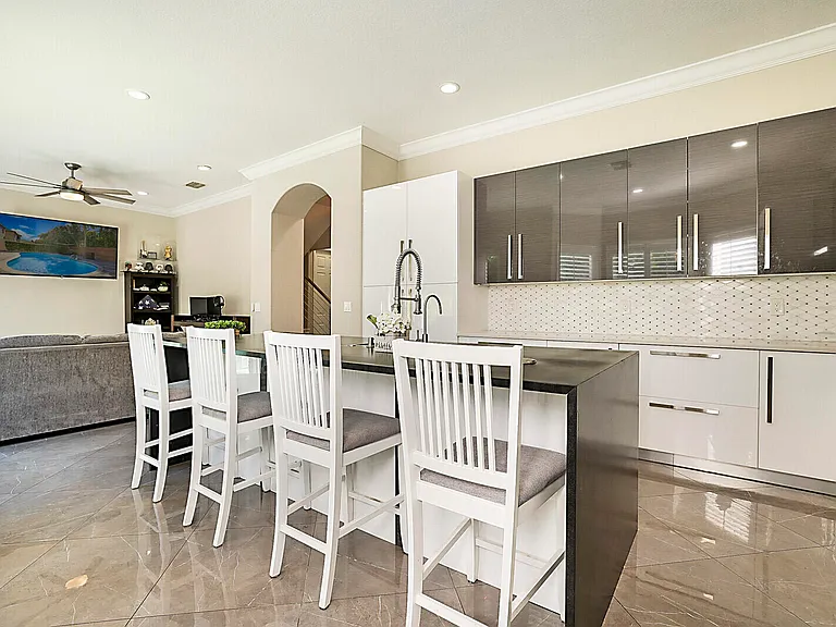 7167 Ivy Crossing Ln — Photo 15