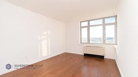 Sold by Silverstone Group USA Corp.