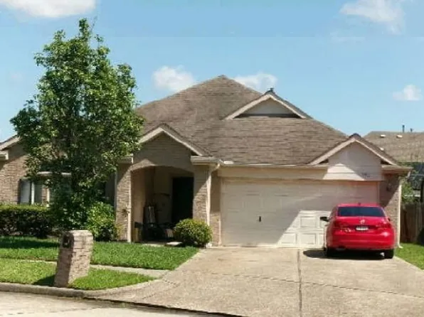 5911 Shadow Creek Ct, Baytown, TX 77523
