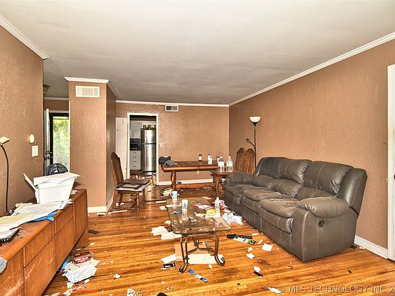 5th image of 5807 E 22nd Pl