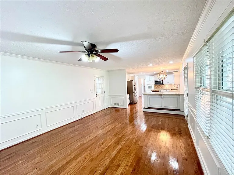 2395 Brownstone Ct — Photo 20