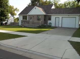 113 2nd Ave NE, Elbow Lake, MN 56531