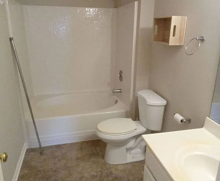 738 Ablow Dr — Photo 14