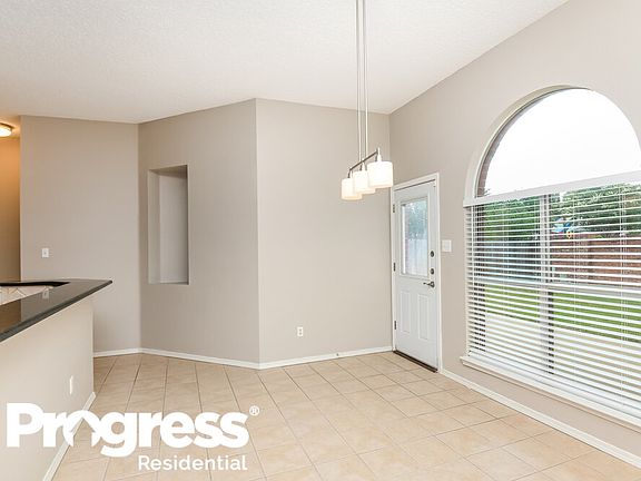 5th image of 4625 Edenwood Dr