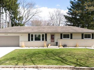 117 S Pontiac Dr, Janesville, WI 53545