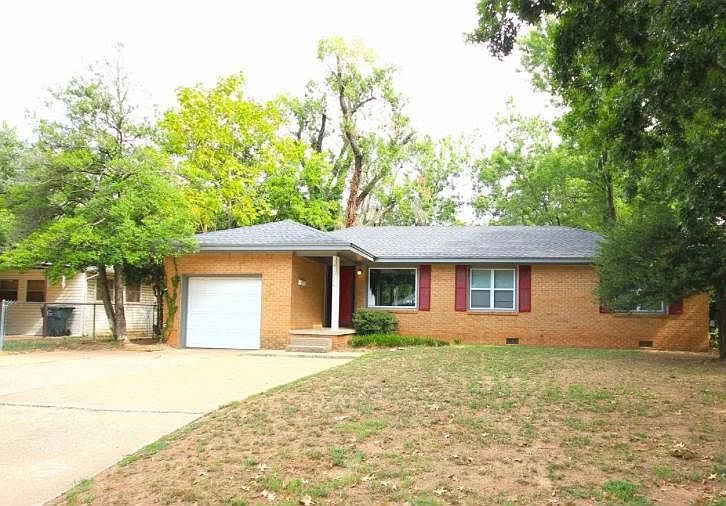 1st image of 1221 Caddell Ln