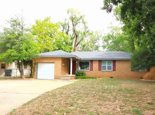 1221 Caddell Ln, Norman, OK 73069
