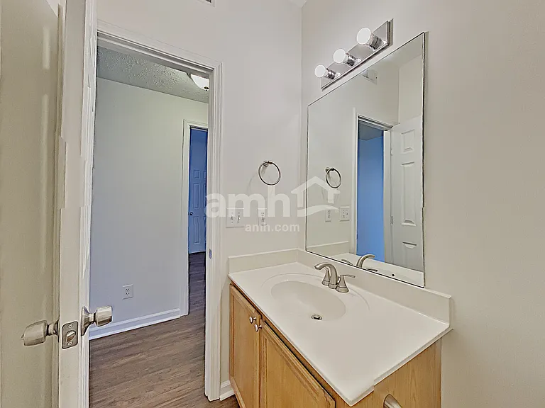 6852 Scarlet Ridge Dr — Photo 17
