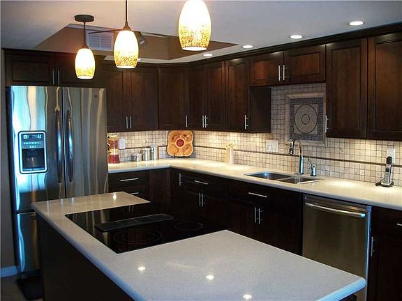 4th image of 1355 Pinellas Bayway S APT 14