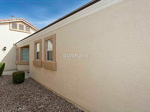 3rd image of 5287 Sand Dollar Ave
