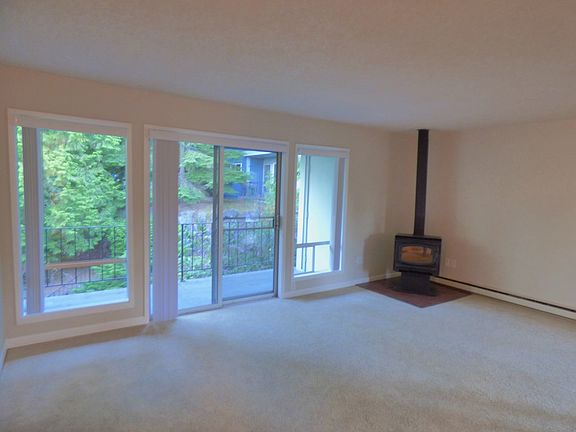5th image of 10455 Des Moines Memorial Dr S APT 506-N