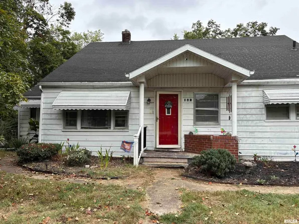 122 Center St, Anna, IL 62906