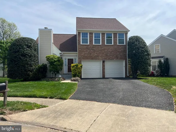 3643 Paoli Ct, Chantilly, VA 20151