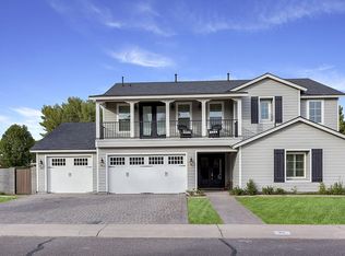 810 E Harmont Dr, Phoenix, AZ 85020