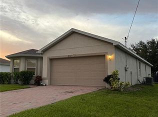2802 40th St SW, Lehigh Acres, FL 33976