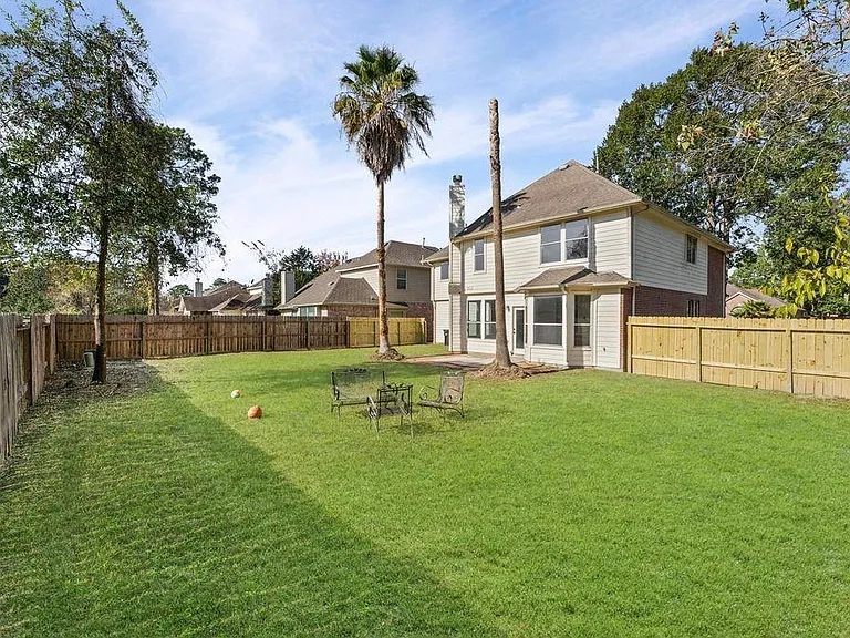 2830 Fern Hill Dr — Photo 22
