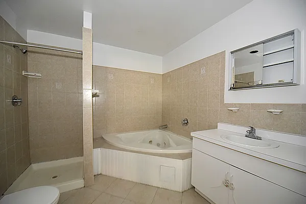 Rented by Keller Williams NYC | media 24