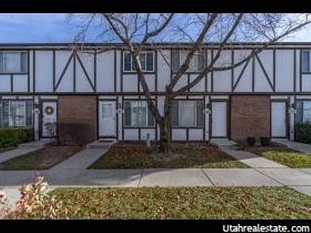 1st image of 4301 S Newton Ct