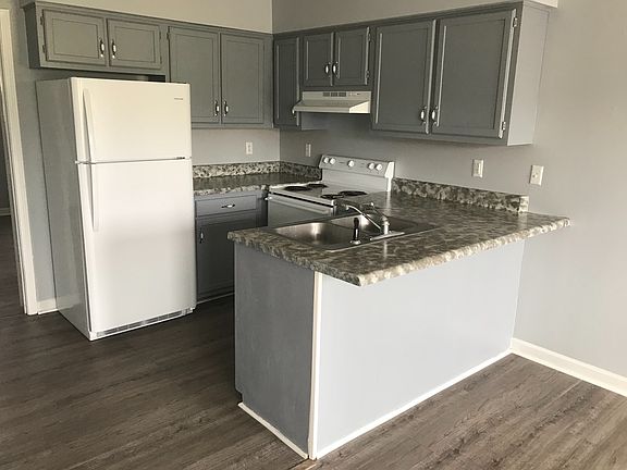 4th image of 1321 Kenilwood Way #4