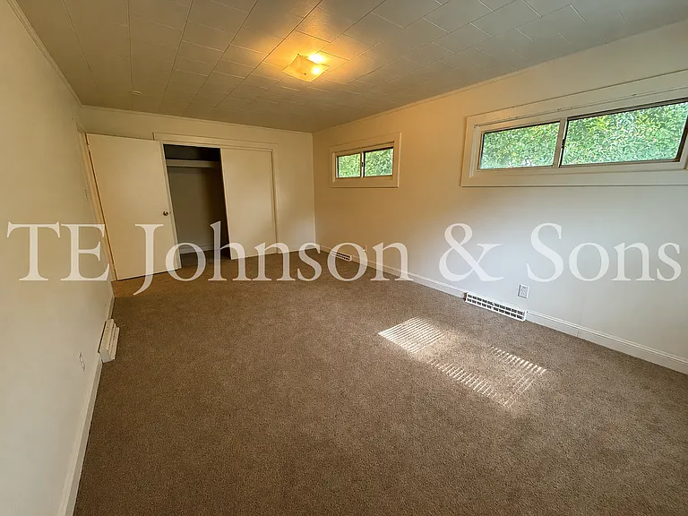 3616 Harvard Rd — Photo 25