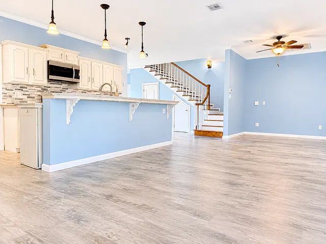 3306 Cedarwood Drive - 1 — Photo 4